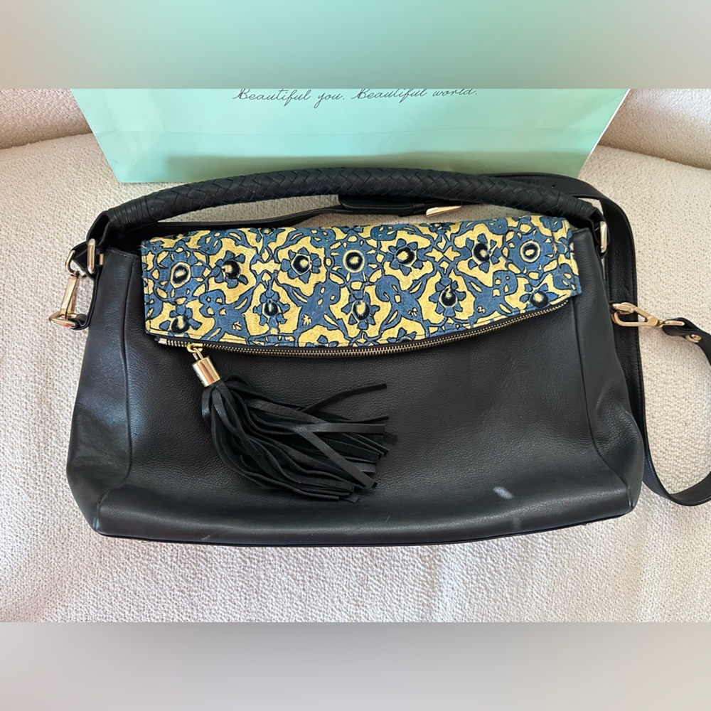 Popinjay leather bag: no longer in production